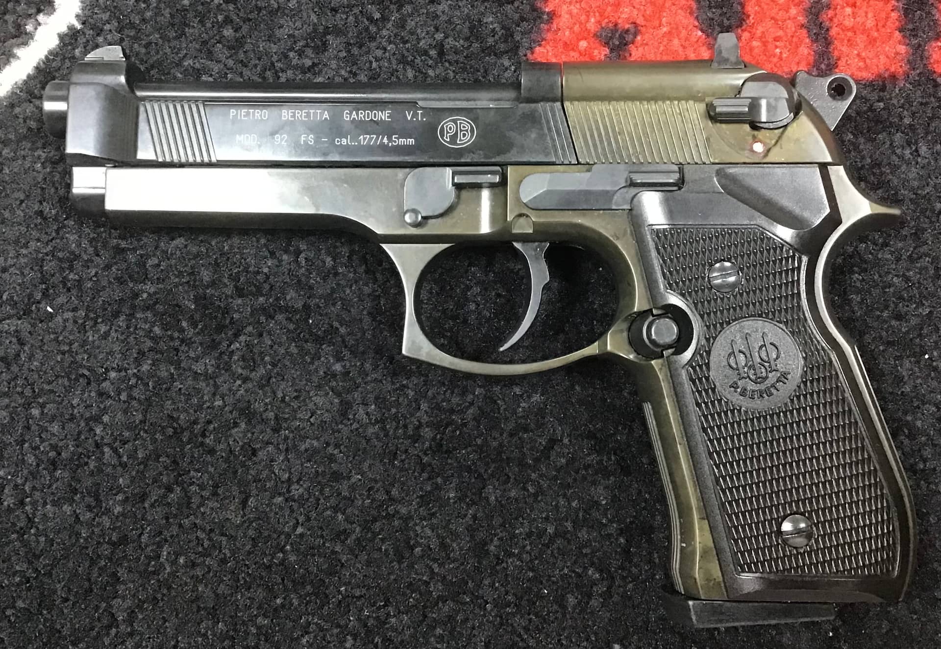 Umarex .177 Beretta M 92 FS thumbnail 2