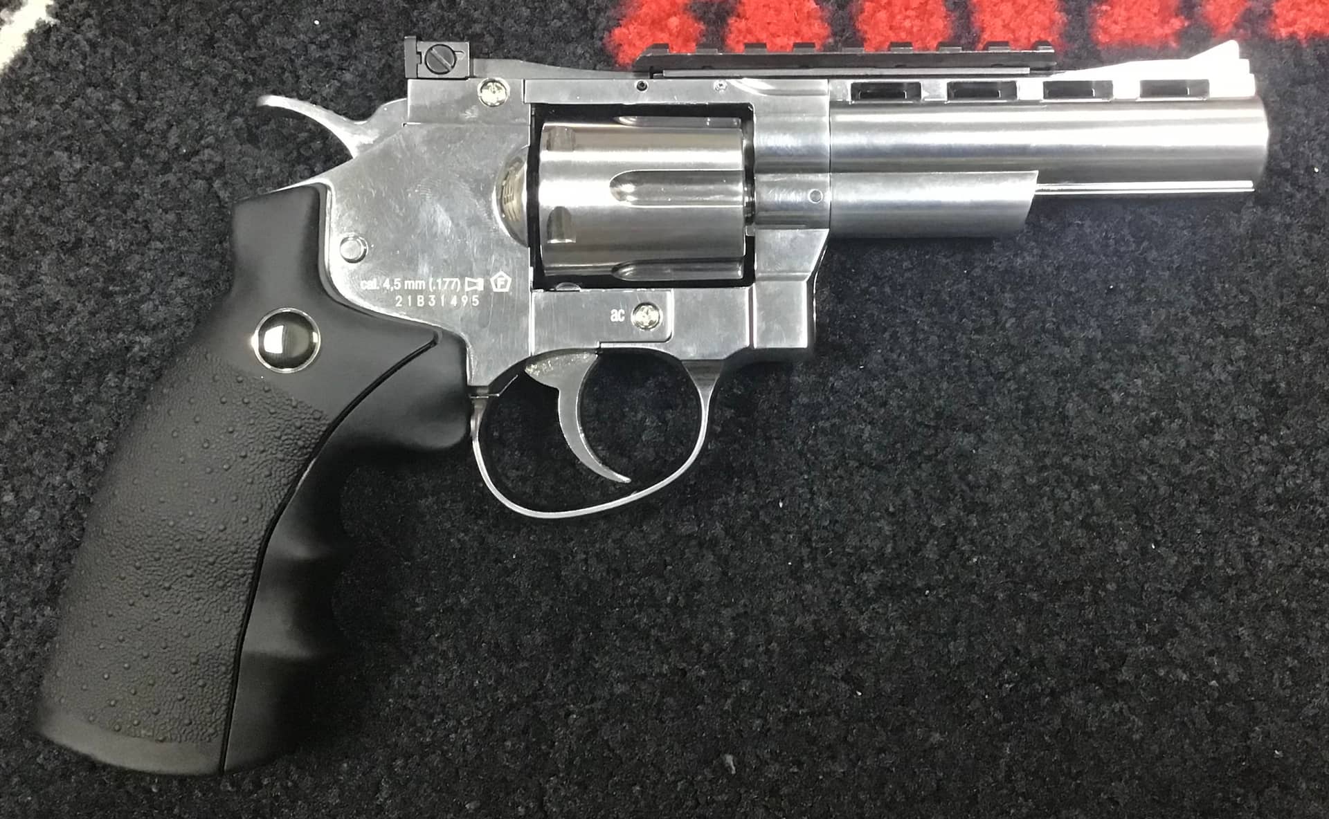 Umarex .177 LEGENDS S40